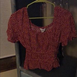 Square neck scrunch top